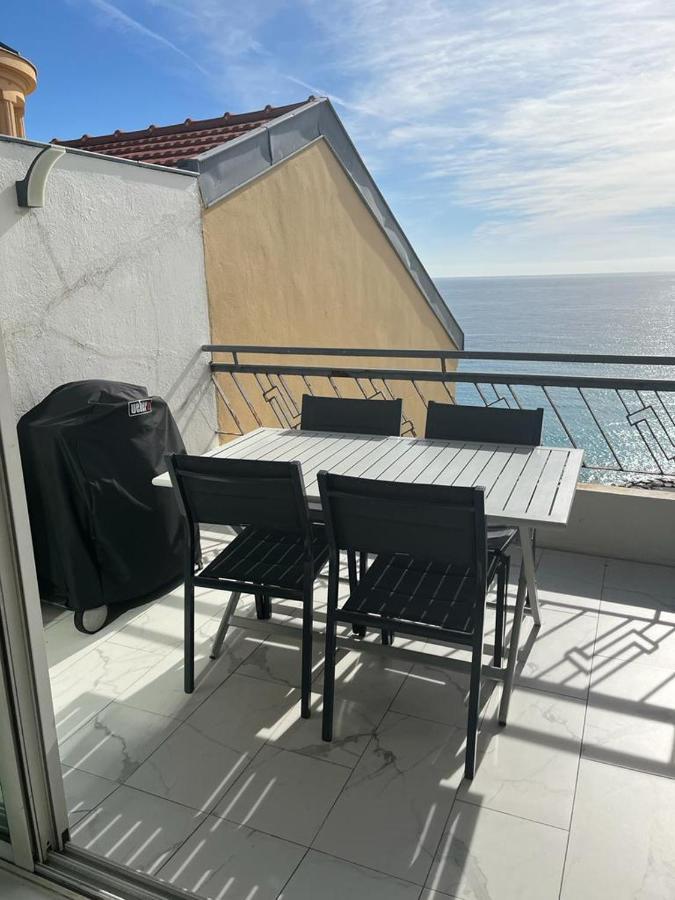 Appartamento Le Grand Bleu Nizza Esterno foto